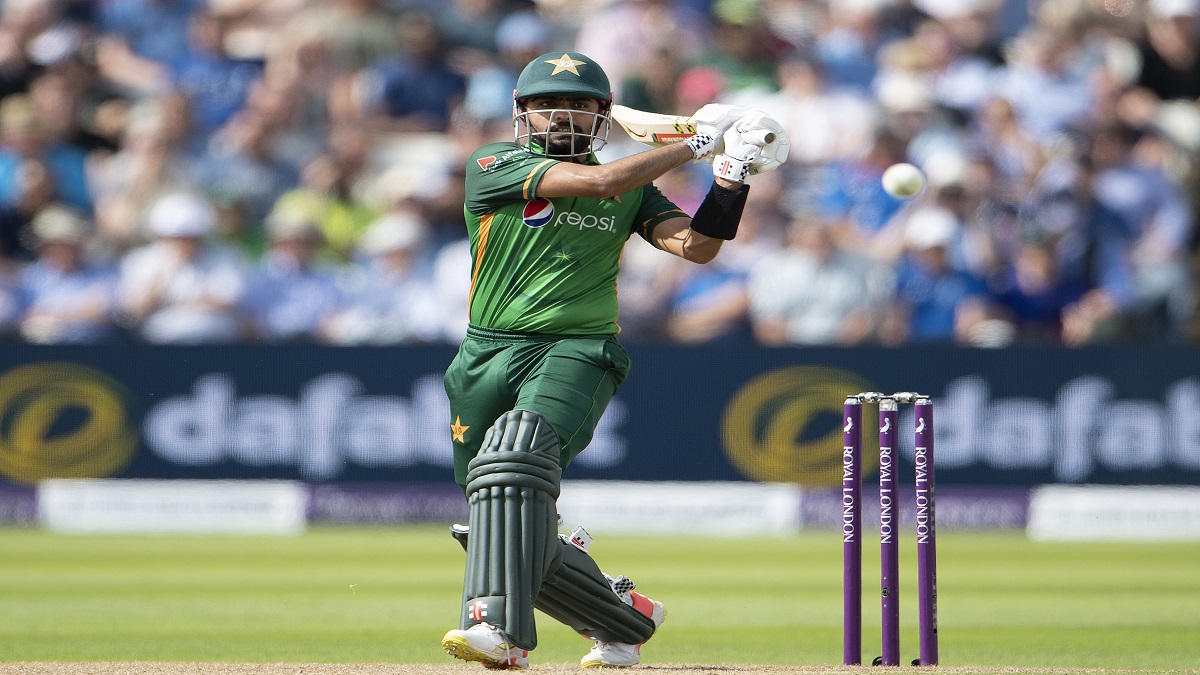 টানা দ্বিতীয়বার ওয়ানডের বর্ষসেরা ক্রিকেটার বাবর আজম