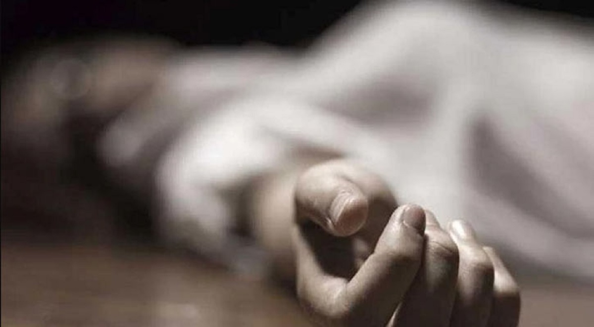 বরিশালে নিজ বসতঘর থেকে দুই নারীর মরদেহ উদ্ধার