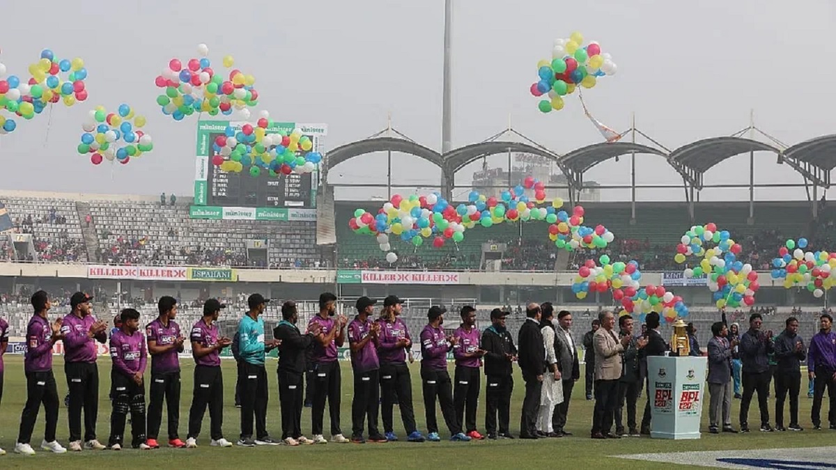 উদ্বোধনী ম্যাচে লজ্জার রেকর্ড গড়লো চট্টগ্রাম