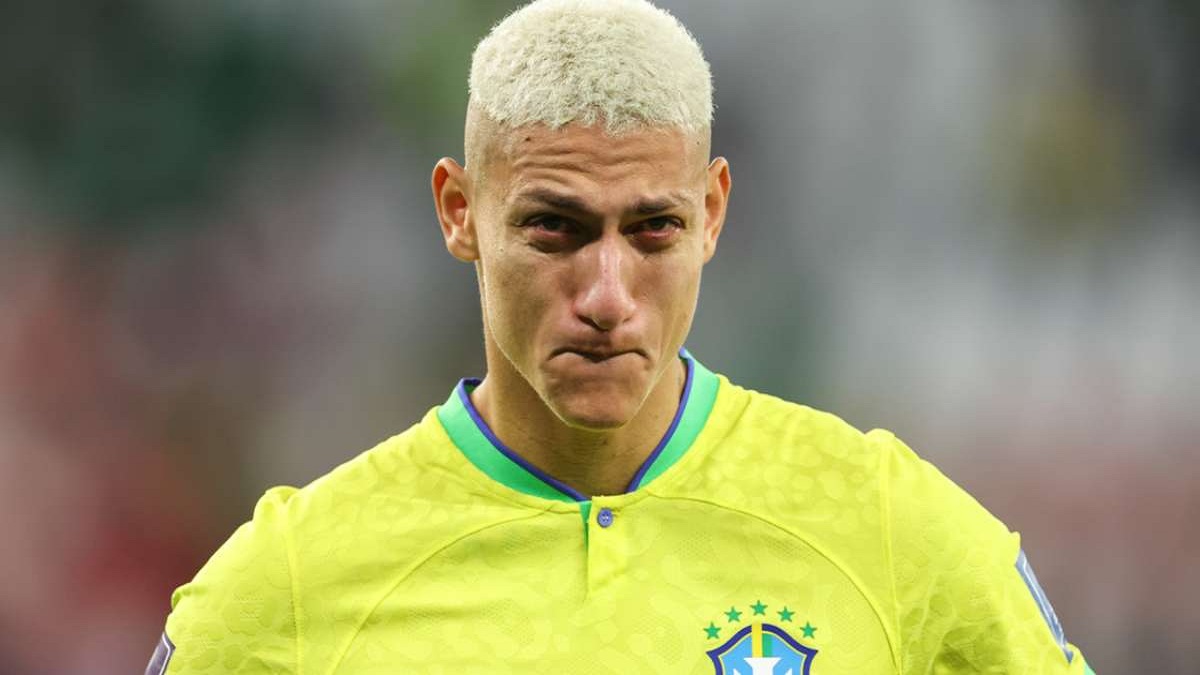 ‘বিশ্বকাপ থেকে ব্রাজিলের বিদায় নেয়া পরিবারের সদস্য হারানোর চেয়েও কষ্টের’