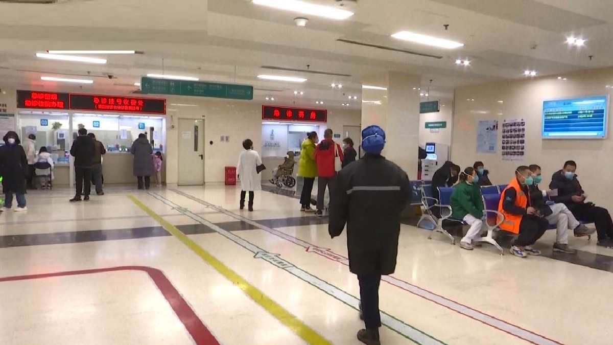 চীনে করোনায় এক সপ্তাহে প্রায় ১৩ হাজার প্রাণহানি, মহামারির নতুন ঢেউয়ের শঙ্কা