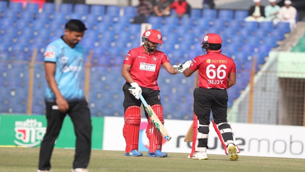 এবার ঘরের মাঠে হারের মুখ দেখলো চট্টগ্রাম