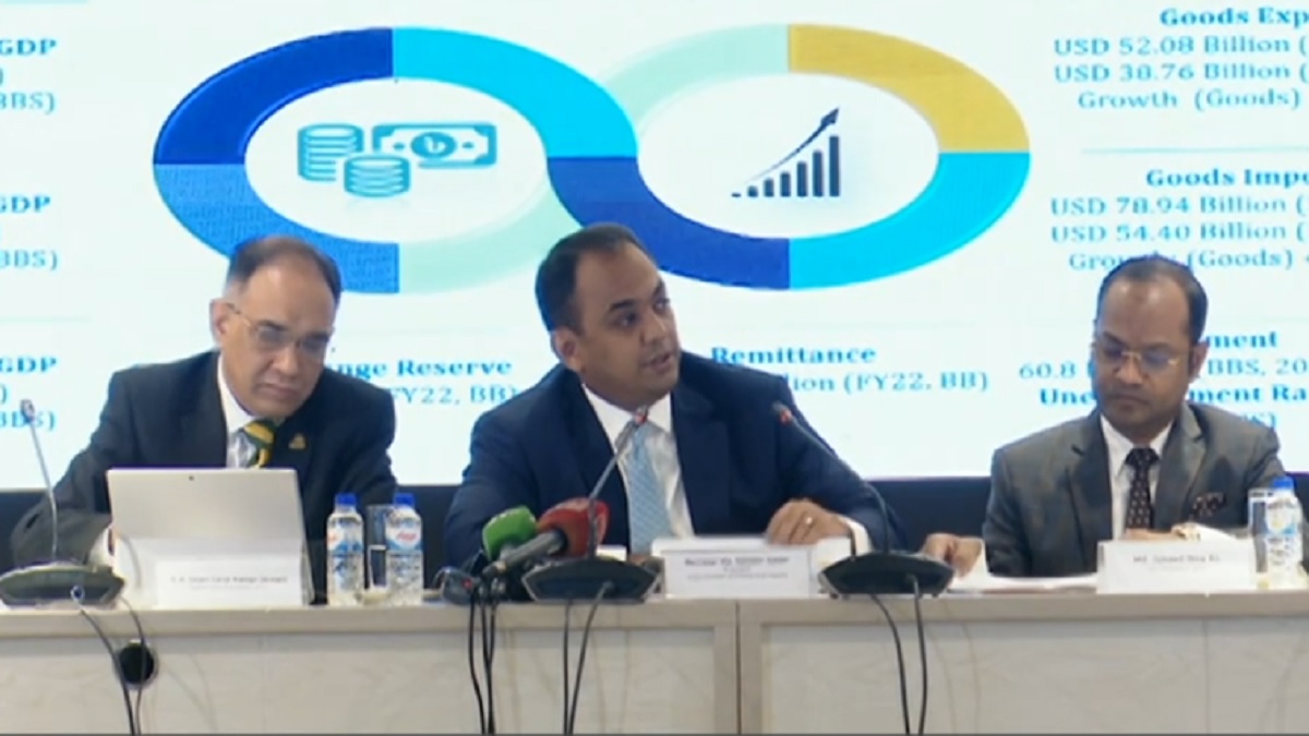 বৈশ্বিক কারণে হুমকির মুখে ব্যবসা-বাণিজ্য; ডিসিসিআই’র ব্রিফিং