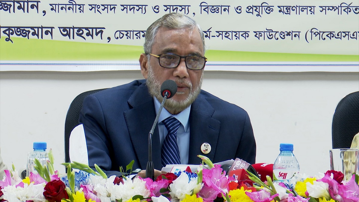 নির্ধারিত স্থানে ধূমপান না করায় অনেকে পরোক্ষভাবে ক্ষতিগ্রস্ত হন: পরিবেশ মন্ত্রী