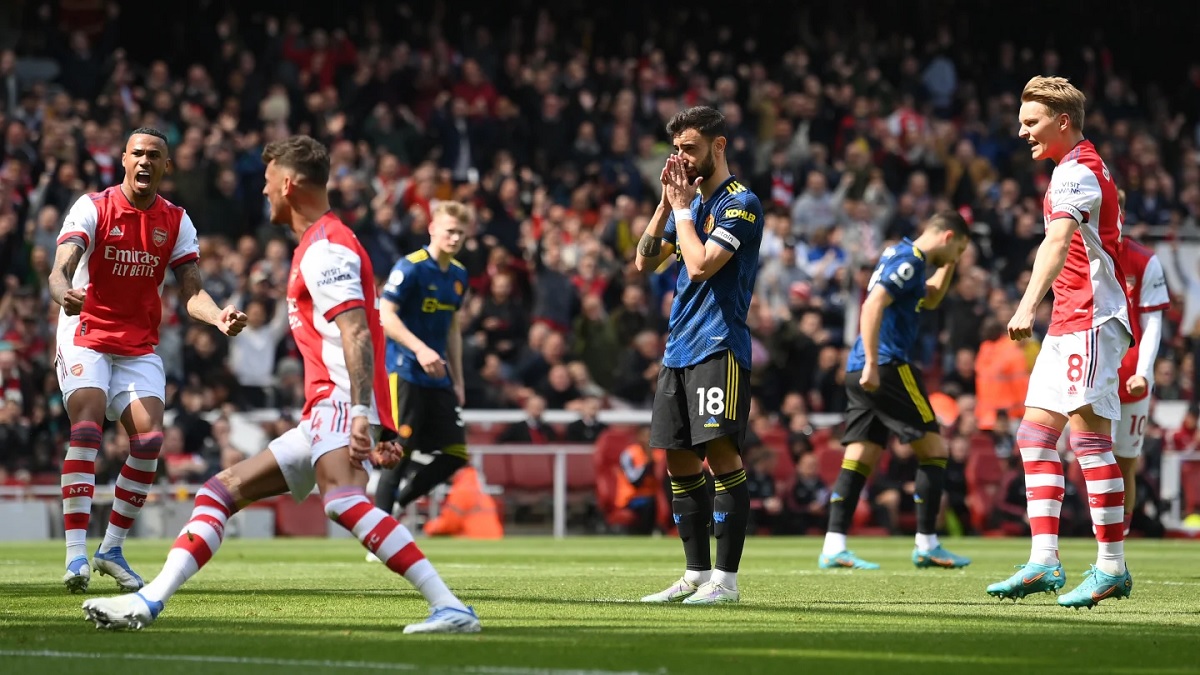 অদম্য আর্সেনালের মুখোমুখি ছন্দে ফেরা ম্যানইউ