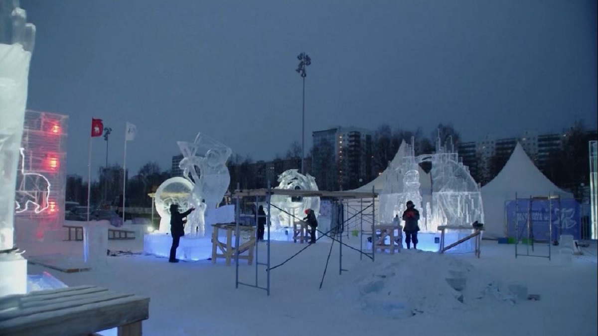 বরফ উৎসব আয়োজন রাশিয়ার