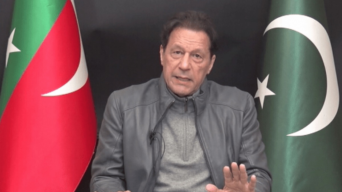 ইমরান খানের বিস্ফোরক অভিযোগ, তাকে হত্যার চক্রান্তে জড়িত জারদারি