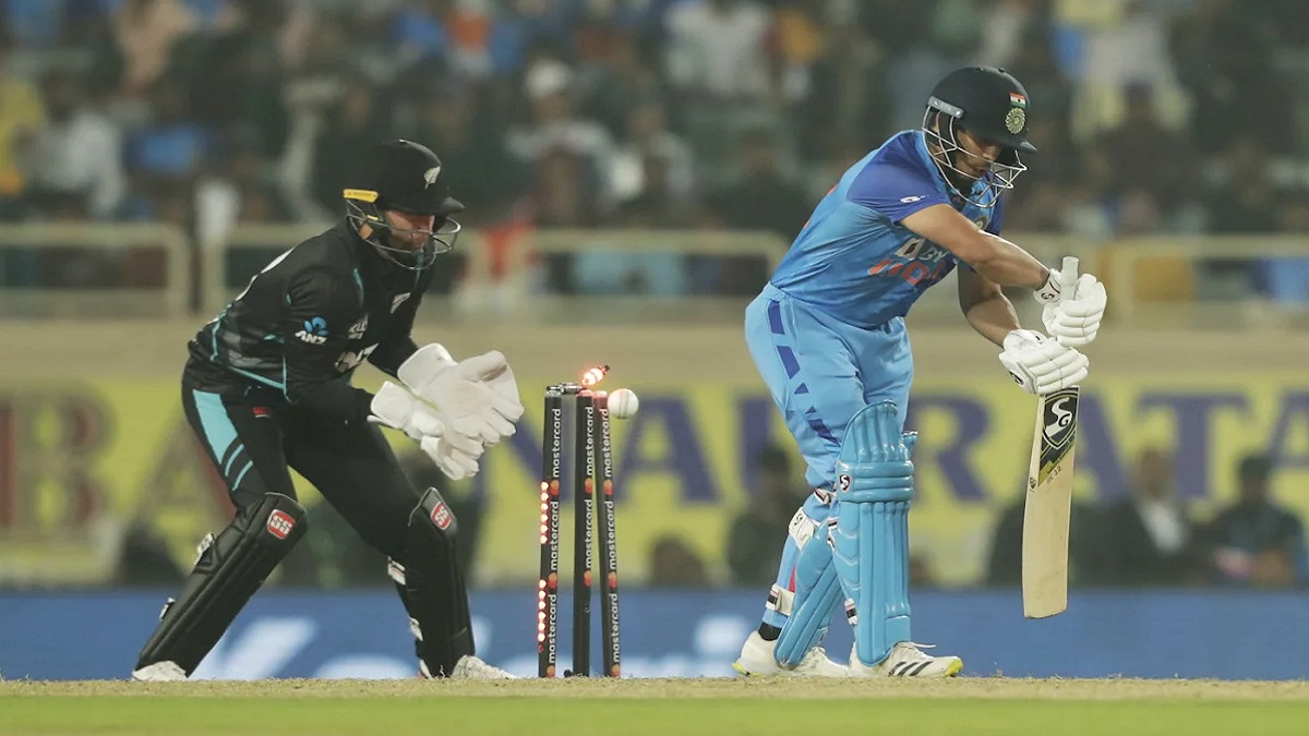 নিউজিল্যান্ডের কাছে ২১ রানে হার ভারতের