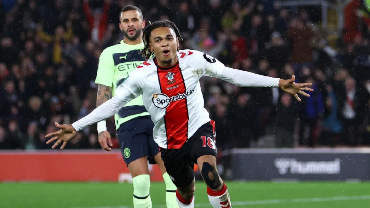 সাউদাম্পটনের কাছে হেরে ইংলিশ লিগ কাপ থেকে ম্যানসিটির বিদায়