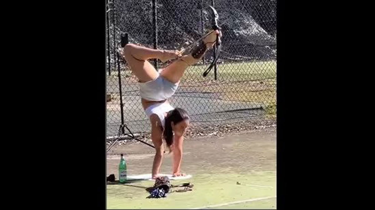 পা দিয়ে তীর ছুঁড়ে বিশ্ব রেকর্ড (ভিডিও)