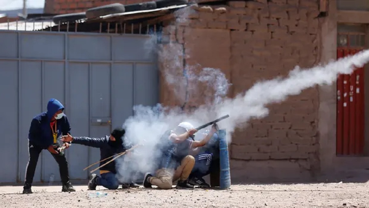 সরকার বিরোধী বিক্ষোভে পেরুতে আরও ১৭ জনের মৃত্যু