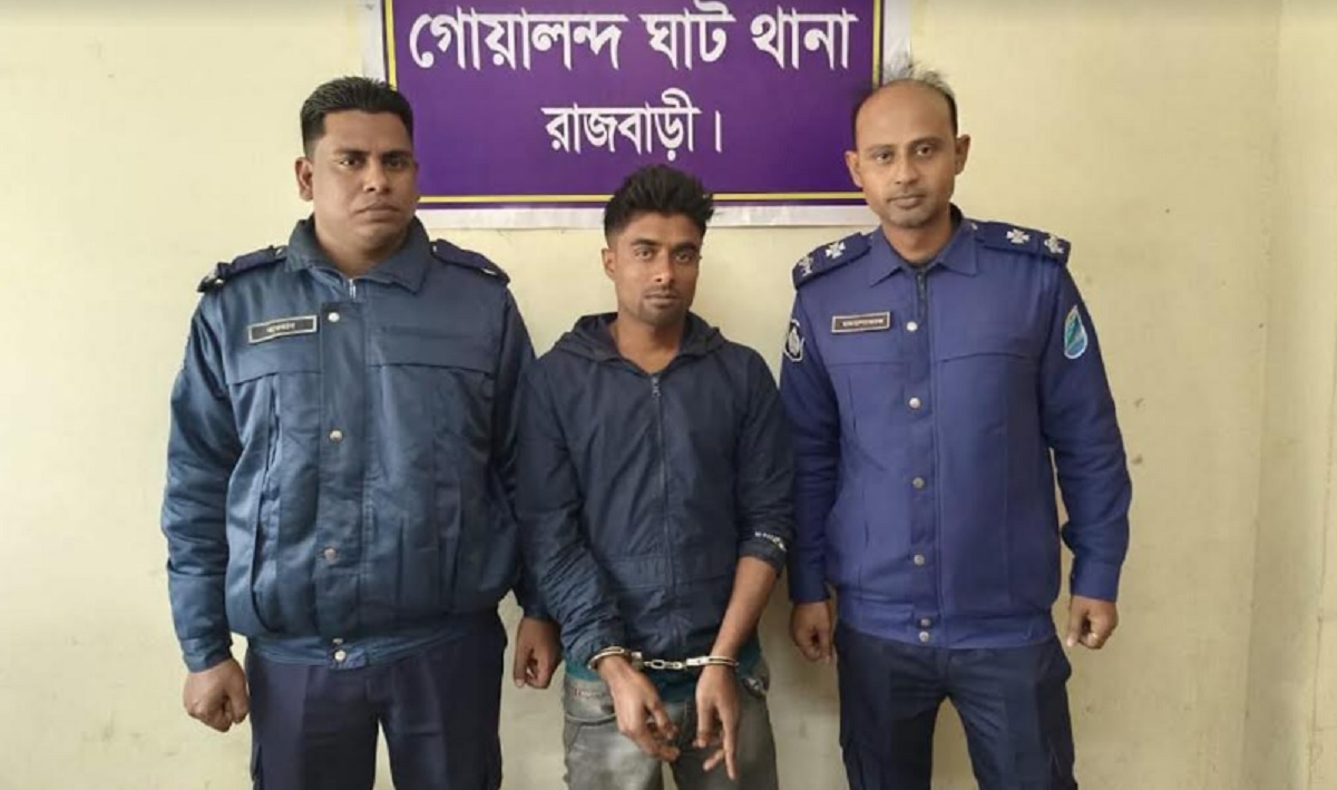 চাঁদা দাবি ও মারধরের অভিযোগে ইউপি ছাত্রলীগের সভাপতি গ্রেফতার