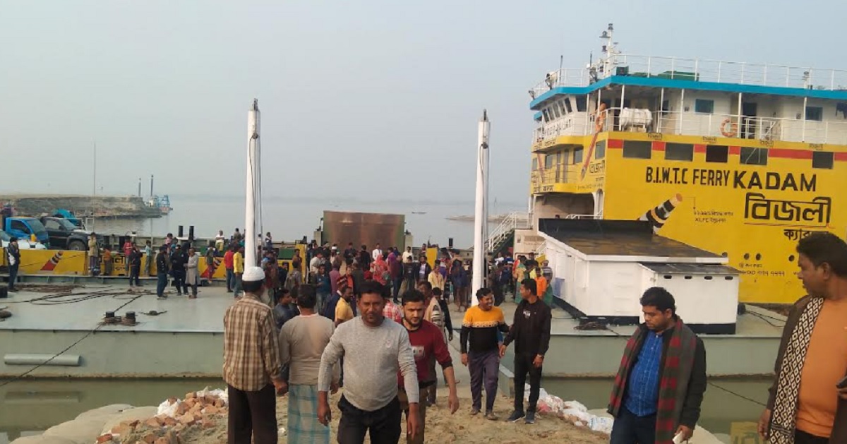 জৌকুড়া-নাজিরগঞ্জ নৌরুটে বিআইডব্লিউটিসির ফেরি চলাচল শুরু