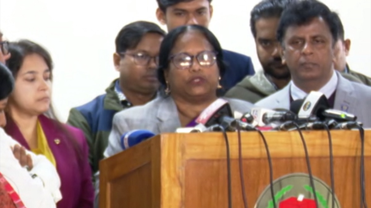 গাইবান্ধায় উপনির্বাচন: ‘এখন পর্যন্ত অনিয়ম ধরা পড়েনি, শীতের প্রকোপে ভোটার উপস্থিতি কম’