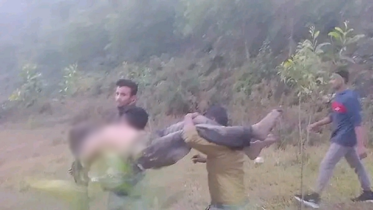 শেরপুরে হাতি দেখতে গিয়ে পায়ে পিষ্ট হয়ে যুবকের মৃত্যু