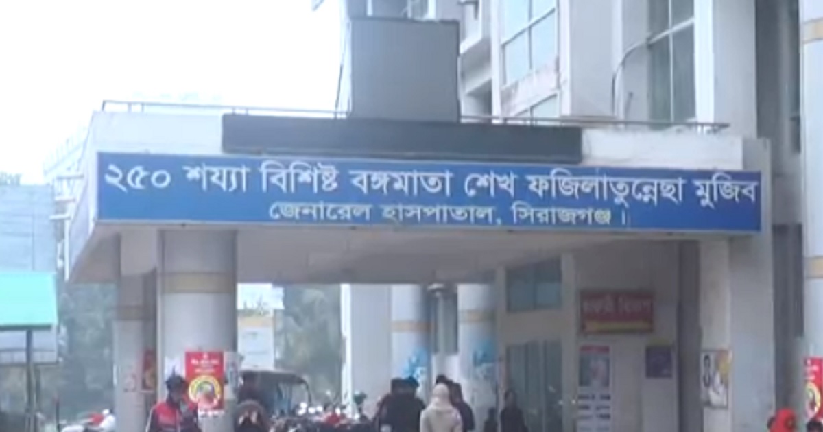 গরু চুরিতে বাধা দেয়ায় গৃহবধূকে পিকআপ চাপায় খুন