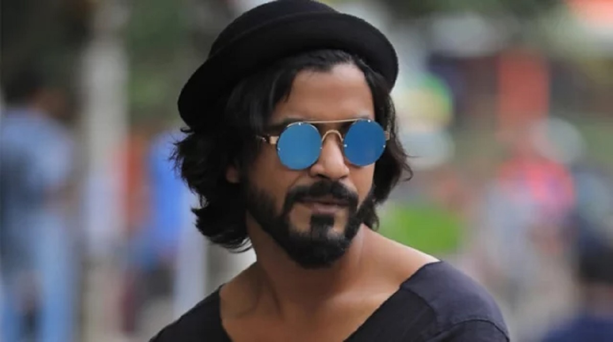 ‘আমার বেডরুম নিয়ে সবাই মজা নেয়, নিচ্ছে’