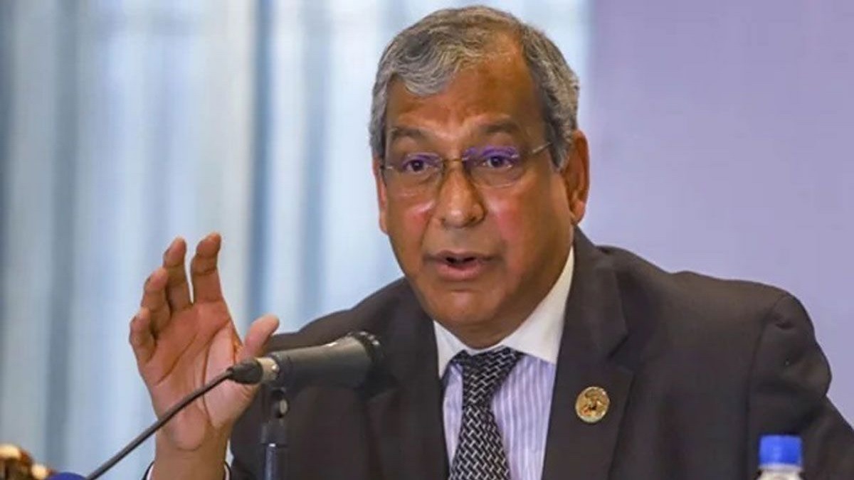 যুক্তরাষ্ট্রে তাকসিমের ১৪ বাড়ি: অভিযোগের বিষয়ে জানতে চান হাইকোর্ট