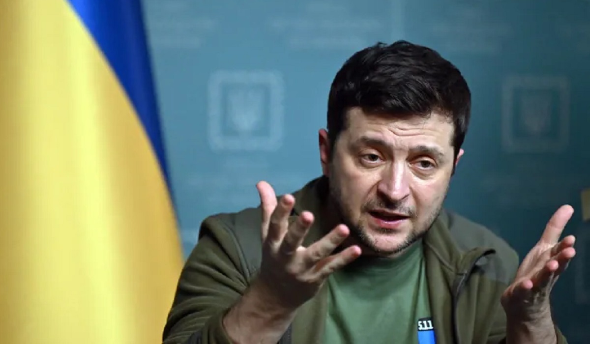 প্রতিশ্রুতি দিয়েও সময়মতো অস্ত্র দিচ্ছে না পশ্চিমারা, দাভোস সম্মেলনে ইউক্রেনের ক্ষোভ