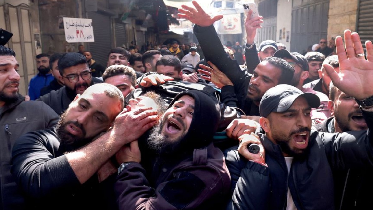 নাবলুসে ইসরায়েলি বাহিনীর অভিযানে আরও ১০ ফিলিস্তিনি নিহত