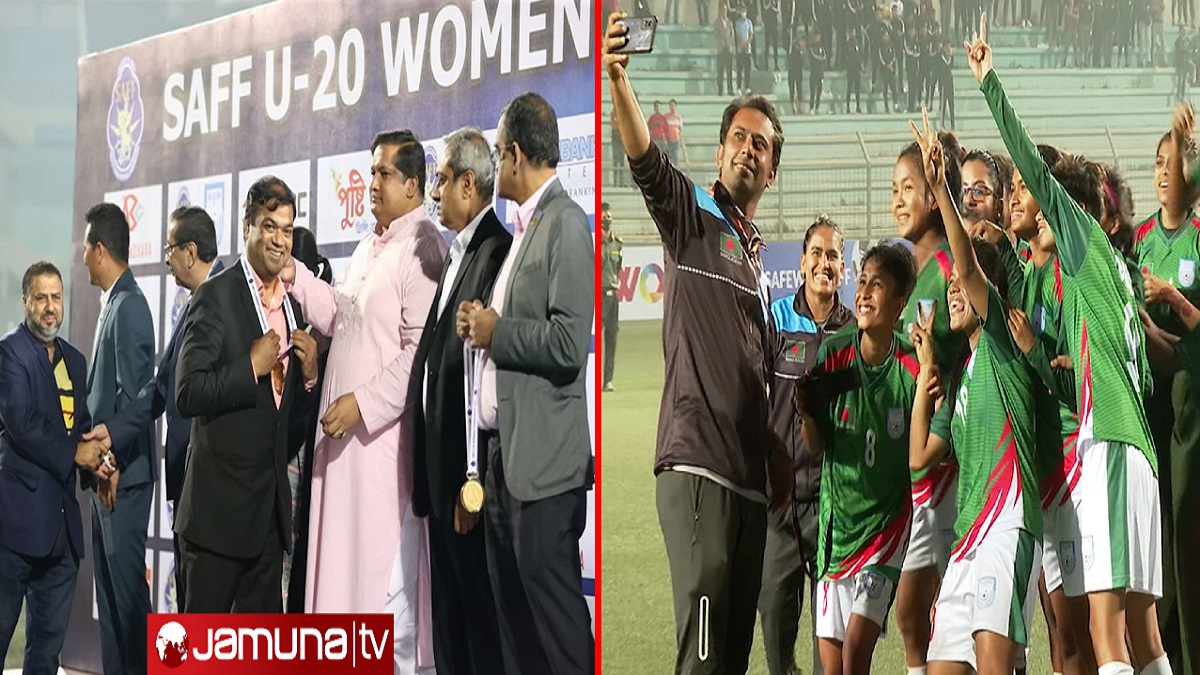 বঞ্চিত চ্যাম্পিয়নদের কোচ, সংবর্ধনার লোভে দলের সঙ্গে প্রয়োজনের চেয়ে বেশি কর্মকর্তা (ভিডিও)