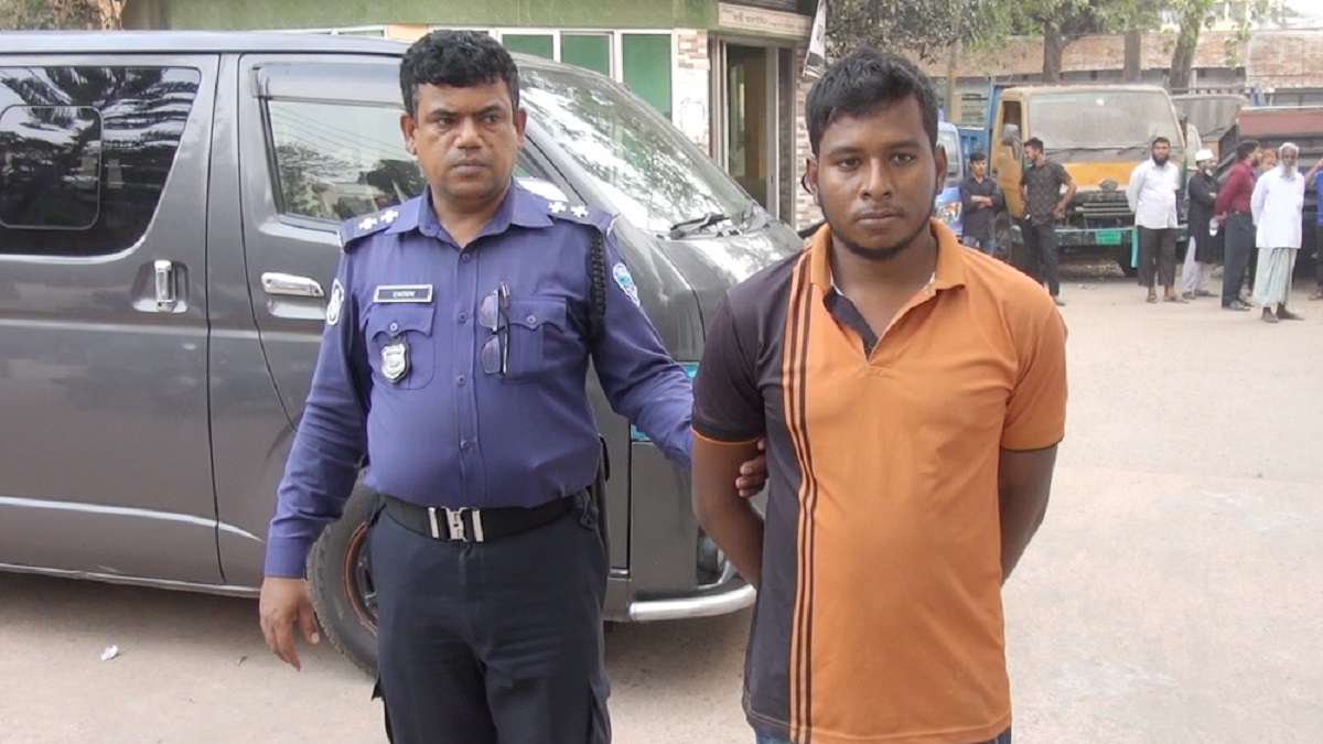 ৩ বছর প্রেমের পর বিয়ে, যৌতুকের দাবিতে হত্যার অভিযোগ