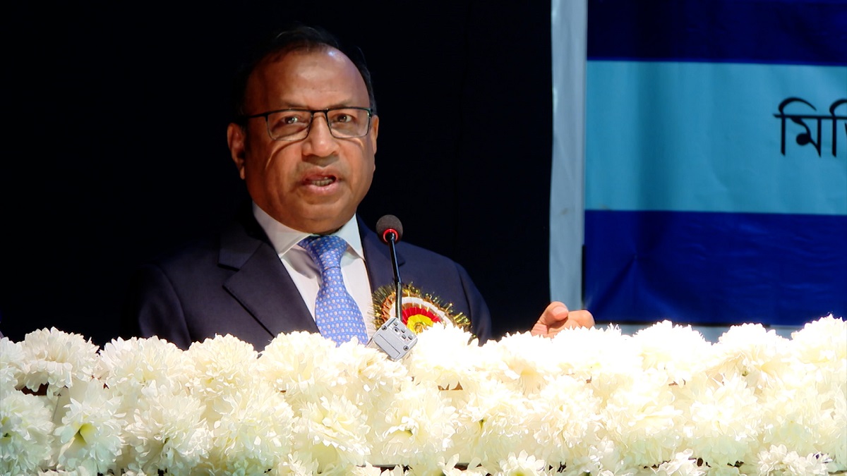 অতীতে দেশ দখল করে সম্পদ অর্জন করা হতো: স্থানীয় সরকার মন্ত্রী