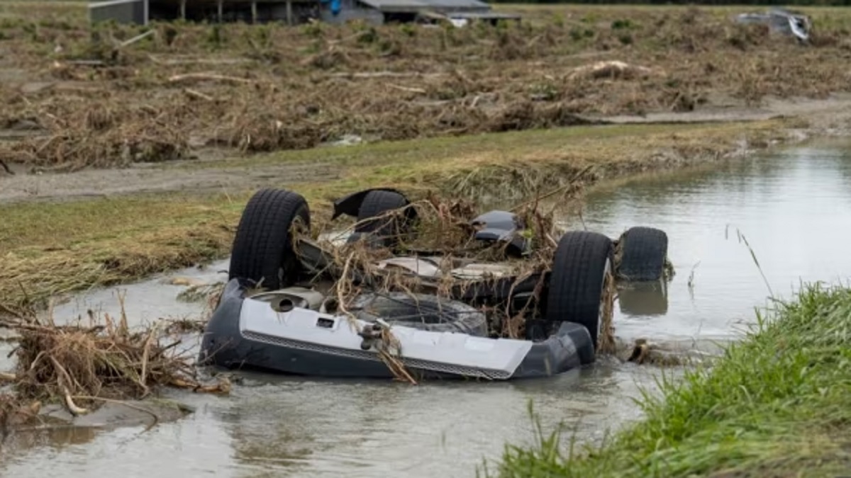 নিউজিল্যান্ডে সাইক্লোন গ্যাব্রিয়েলের তাণ্ডবে নিহতের সংখ্যা বেড়ে ৭