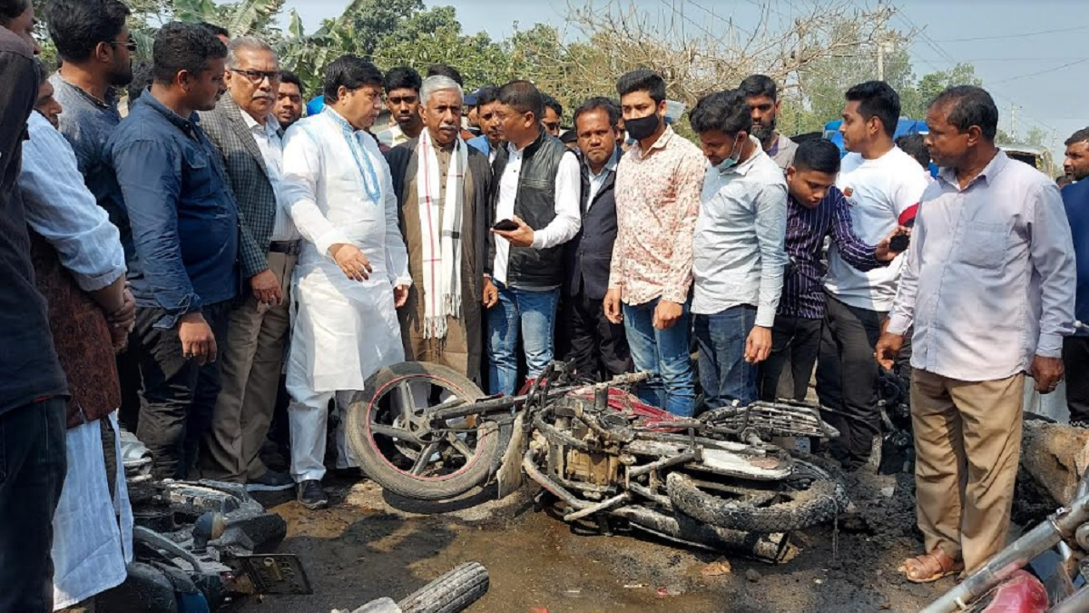 সিরাজগঞ্জে সংঘর্ষ: বিএনপির ৫ শতাধিক নেতাকর্মীর বিরুদ্ধে মামলা, গ্রেফতার ৩৯