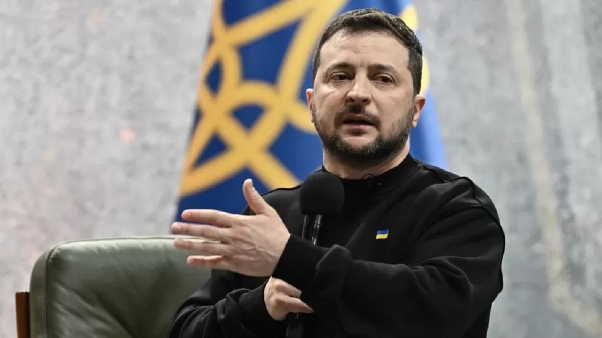 যুদ্ধ বন্ধে চীনের শান্তি প্রস্তাবকে ইতিবাচক বললেন জেলেনস্কি, ন্যাটোর প্রত্যাখ্যান