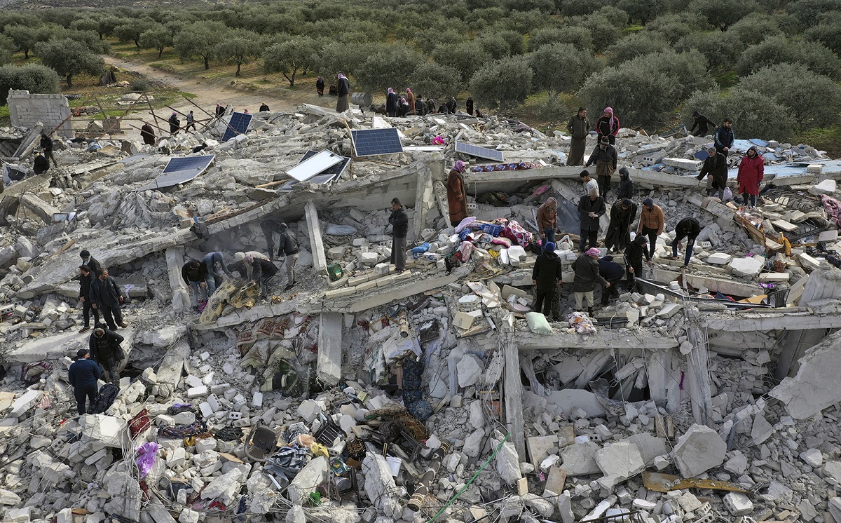 নতুন ভূমিকম্পের পর আরও ৩২টি আফটারশক অনুভূত তুরস্কে