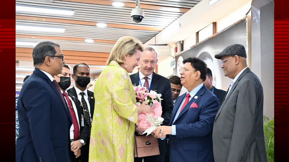 ঢাকায় এলেন বেলজিয়ামের রানি