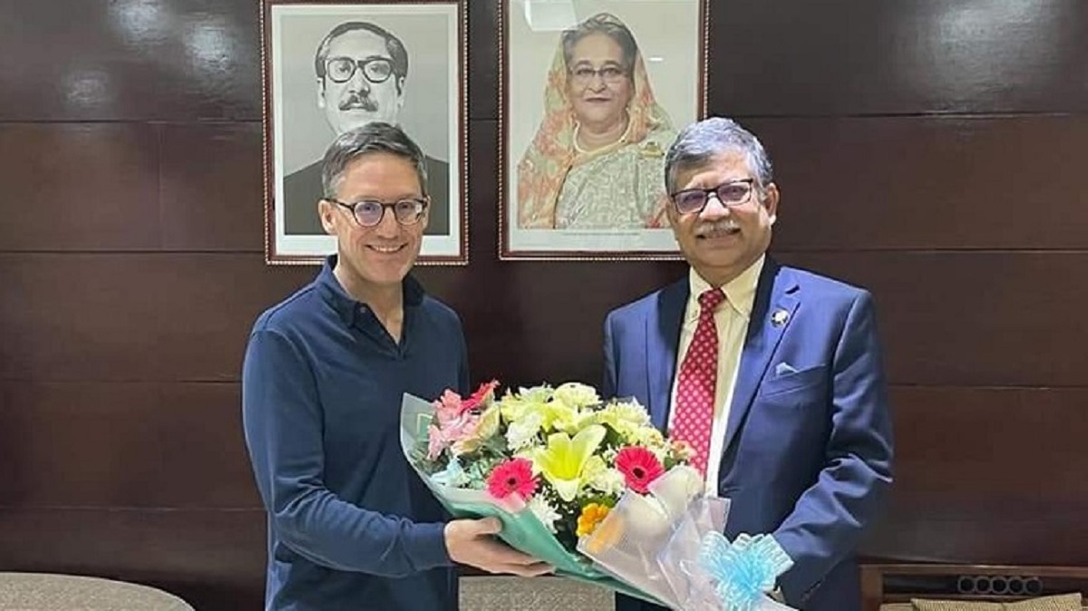 ঢাকায় পৌঁছেছেন মার্কিন পররাষ্ট্রমন্ত্রীর উপদেষ্টা