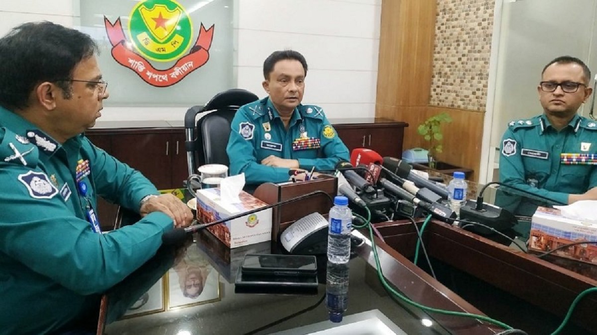 জনভোগান্তি তৈরি হয় এমন কর্মসূচি থেকে বিরত থাকতে ডিএমপি কমিশনারের আহ্বান