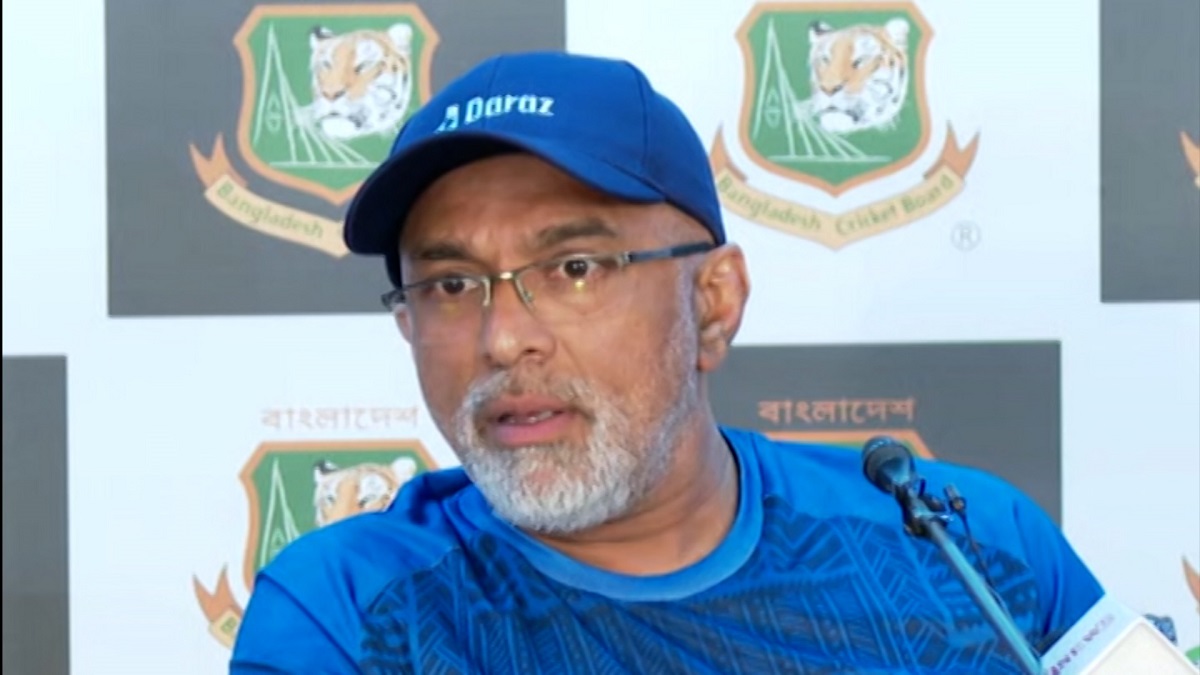 মিসাইল না থাকলে গেরিলা যুদ্ধ করতে হবে: হাথুরুসিংহে