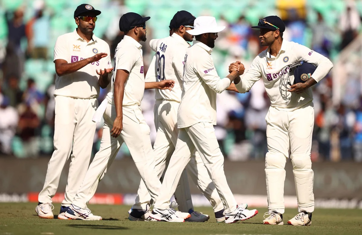 জাদেজার স্পিন জাদুতে ১৭৭ রানে গুটিয়ে গেল অস্ট্রেলিয়া