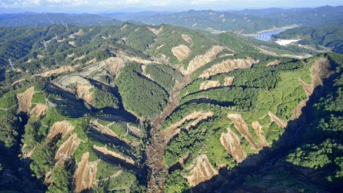 জাপানে ৬ দশমিক ১ মাত্রার ভূমিকম্প