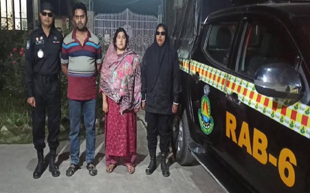 ঝিনাইদহে চেক জালিয়াতি মামলায় দম্পতি গ্রেফতার