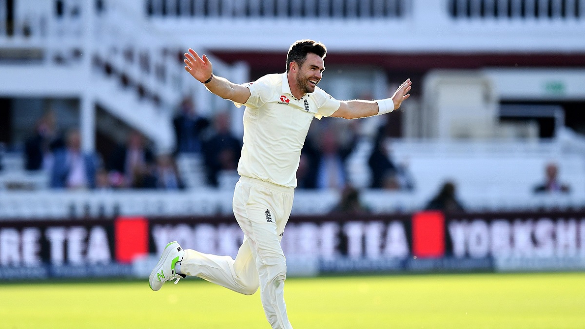 ৮৭ বছরের মধ্যে সবচেয়ে বেশি বয়সে টেস্ট র্যাঙ্কিংয়ের শীর্ষে অ্যান্ডারসন