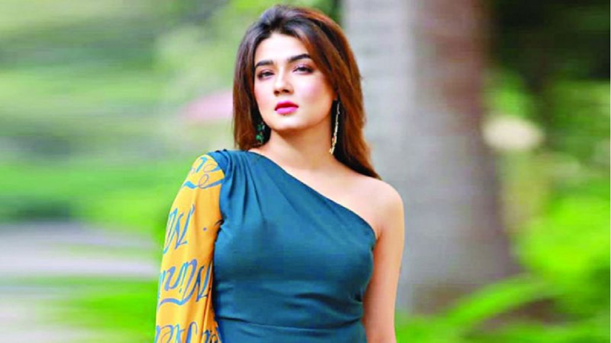 মা হওয়ার সম্ভাব্য দিনক্ষণ জানালেন মাহি