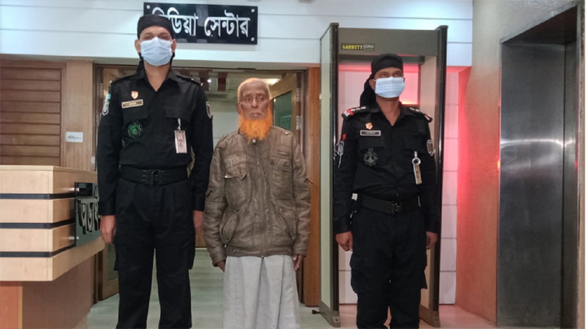 মানবতাবিরোধী অপরাধে মৃত্যুদণ্ডপ্রাপ্ত আব্দুল মজিদ গ্রেফতার