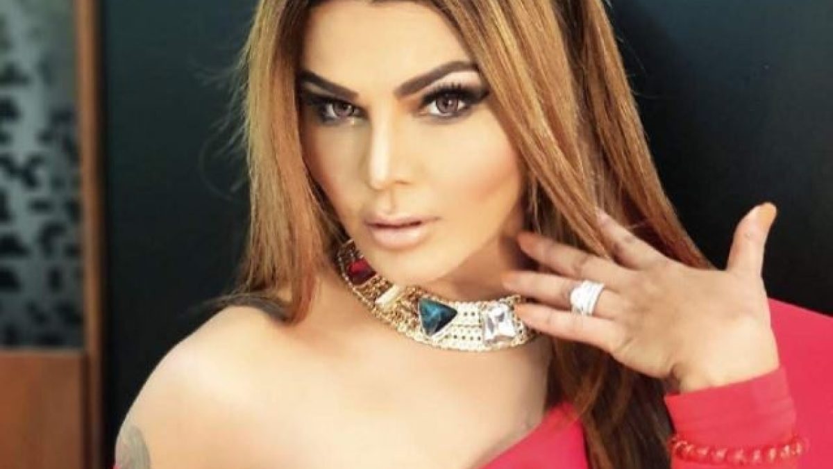 স্বামী আদিলের পরকীয়া ফাঁস, রাস্তায় কান্নায় ভেঙে পড়লেন রাখি