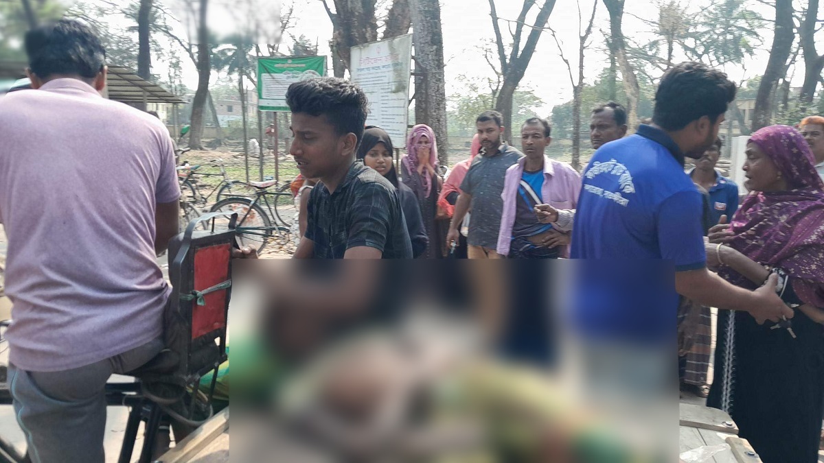 খেলতে গিয়ে গলায় মাছ ঢুকে প্রতিবন্ধী শিশুর মৃত্যু