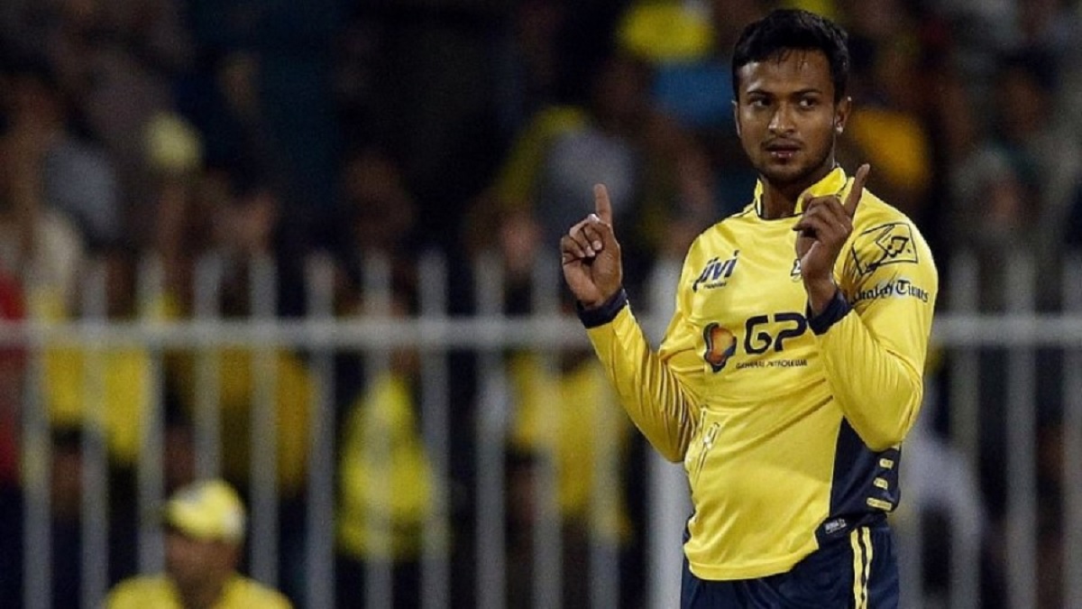 পিএসএল খেলতে দেশ ছাড়লেন সাকিব