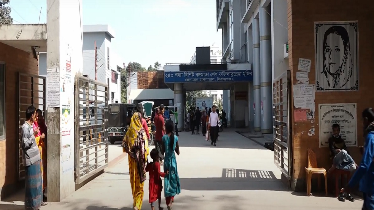 সিরাজগঞ্জে বালুবোঝাই ট্রাক ও সিএনজির মুখোমুখি সংঘর্ষে ভাই-বোন নিহত, আহত মা