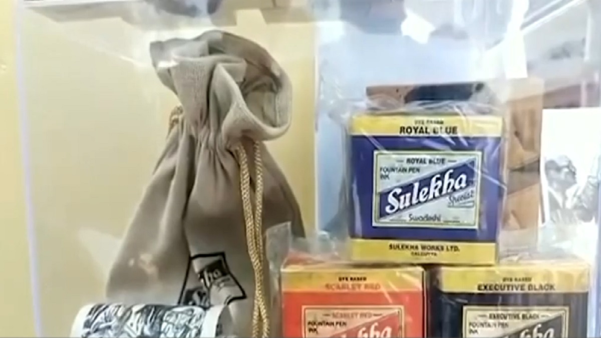 হারিয়ে যাওয়া সেই সুলেখা কালিতে মেতেছে কলকাতার বইমেলা