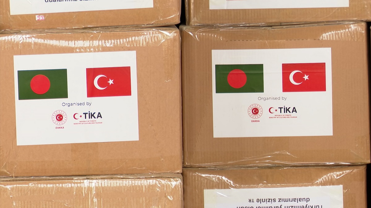 তুরস্কের পাশে বাংলাদেশিরা: সহায়তার জন্য ত্রাণ সংগ্রহ কার্যক্রম চলছে দেশে