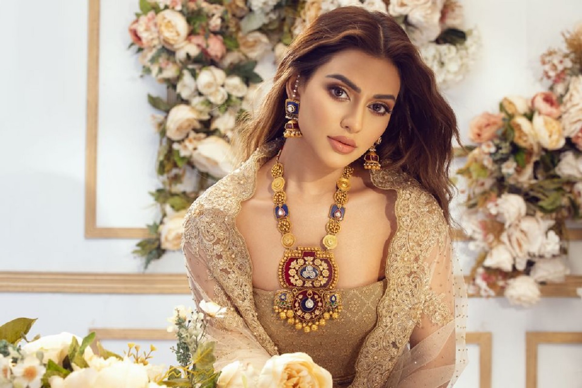 ৯ বছরের সম্পর্কের ইতি, আলাদা হওয়ার সিদ্ধান্ত নুসরাত ফারিয়ার