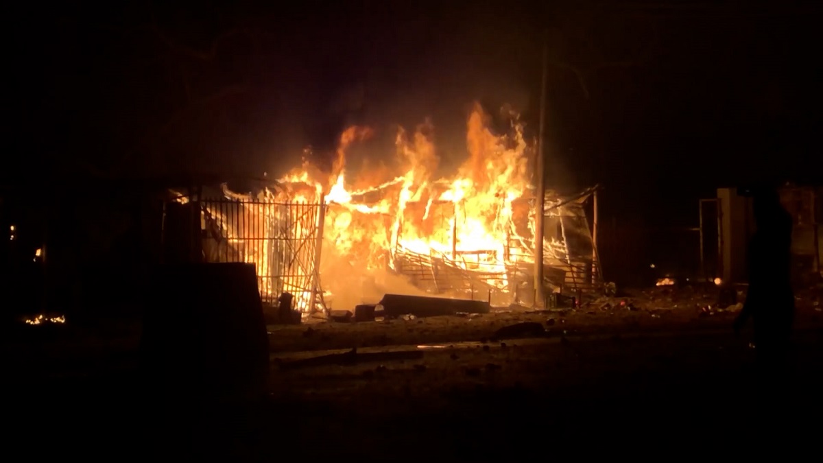 রাজশাহী বিশ্ববিদ্যালয় সংলগ্ন এলাকায় ৭ প্লাটুন বিজিবি মোতায়েন