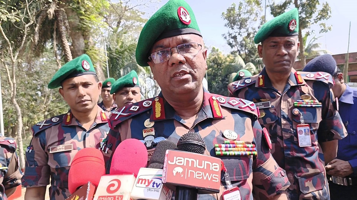 সীমান্তে মাদক পাচারের বিরুদ্ধে ‘জিরো টলারেন্স’: বিজিবি মহাপরিচালক
